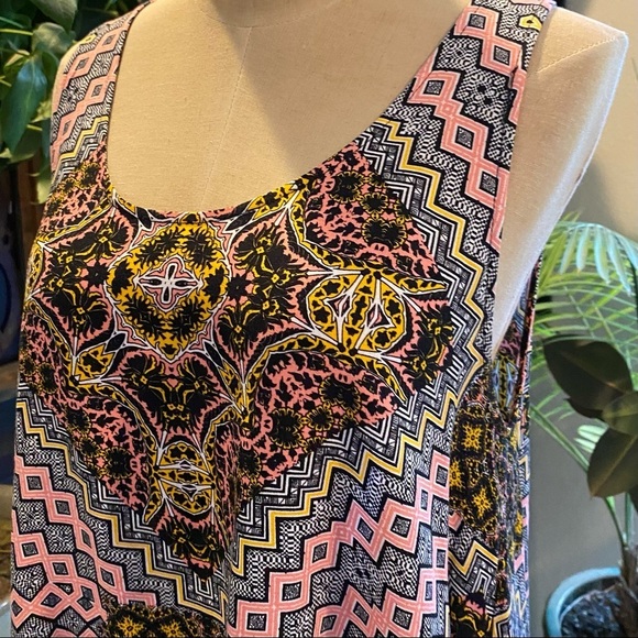 Revolve Aztec print fringed tank top - Picture 7 of 11